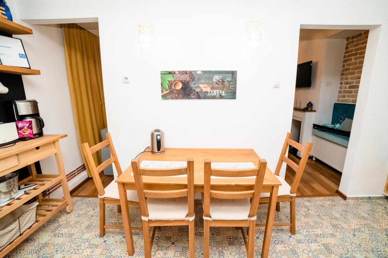 Blue Apartment 蒂米什瓦拉 外观 照片